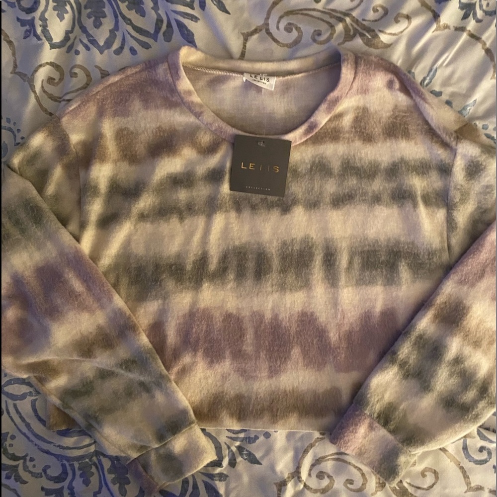 Le Lis Tie dye crop sweatshirt BNWT size small